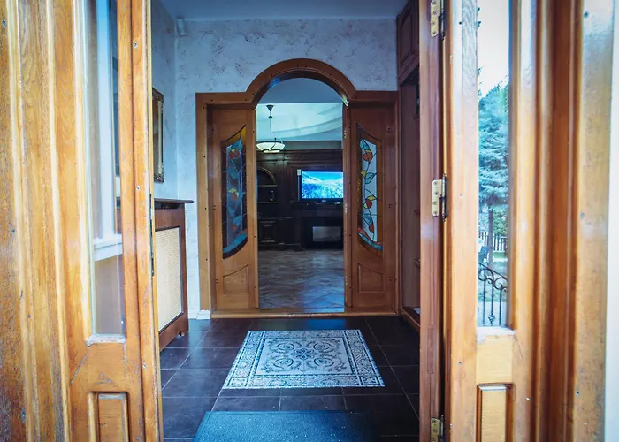 Luxuria Central Villa Bucharest